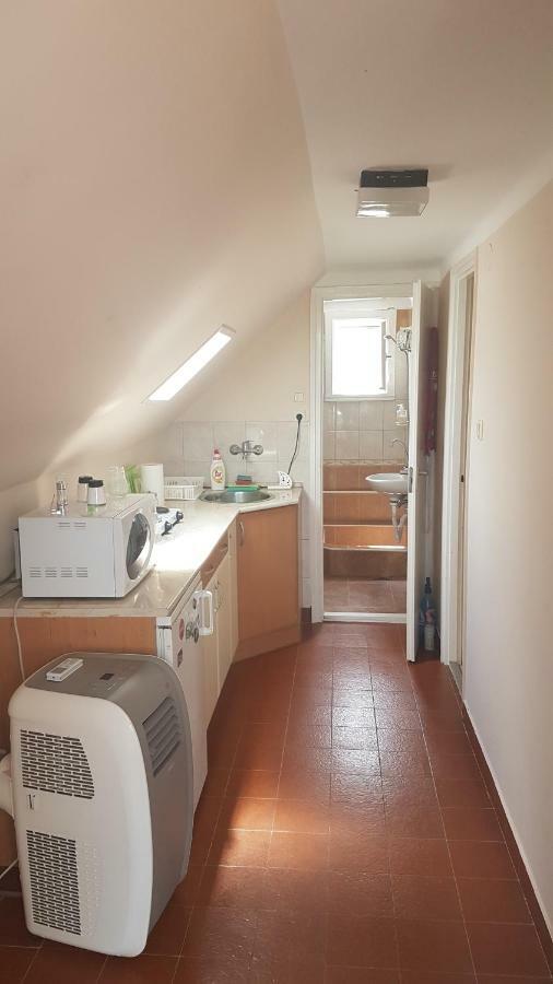 Csalad-Barat Apartman Balatonlelle Extérieur photo
